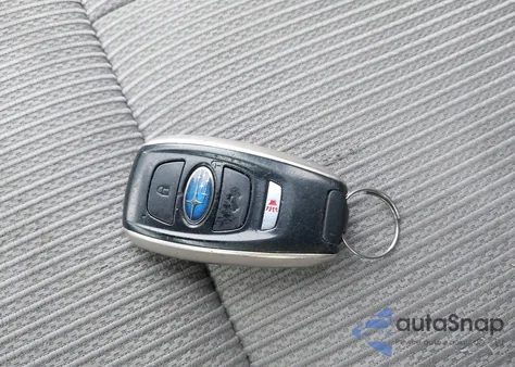 2020 Subaru Legacy Premium z USA, uszkodzony, nr VIN 4S3BWAC64L3006559